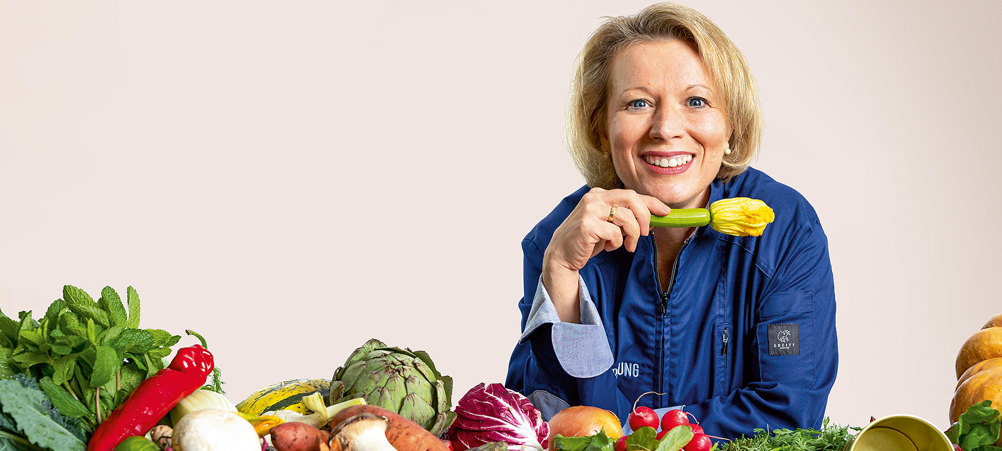 Gesund, satt, glücklich: Maketa Schellenberg mit buntem Gemüse
